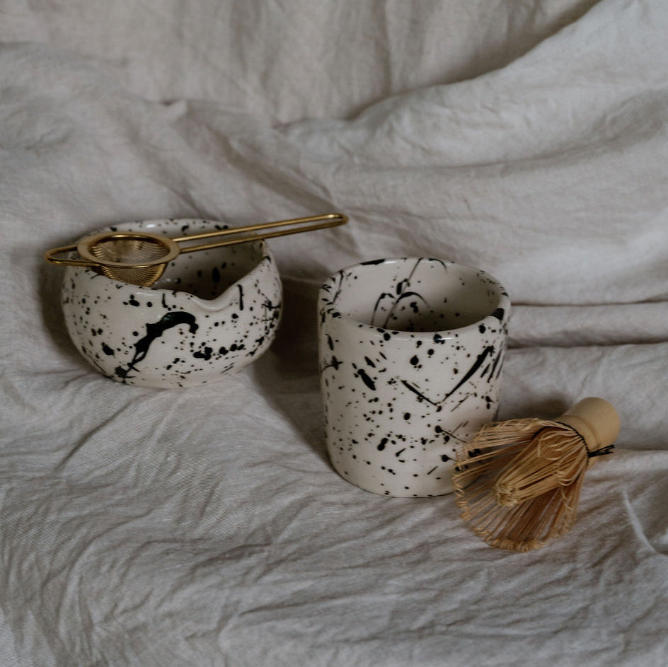Jackson Handmade Ceramic Matcha Bowl | Speckled Black