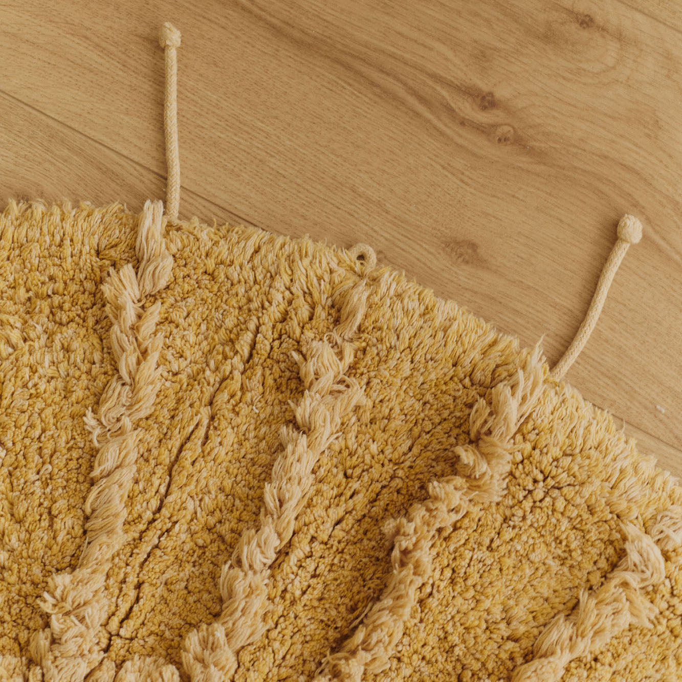 Solar Multishape Washable Rug
