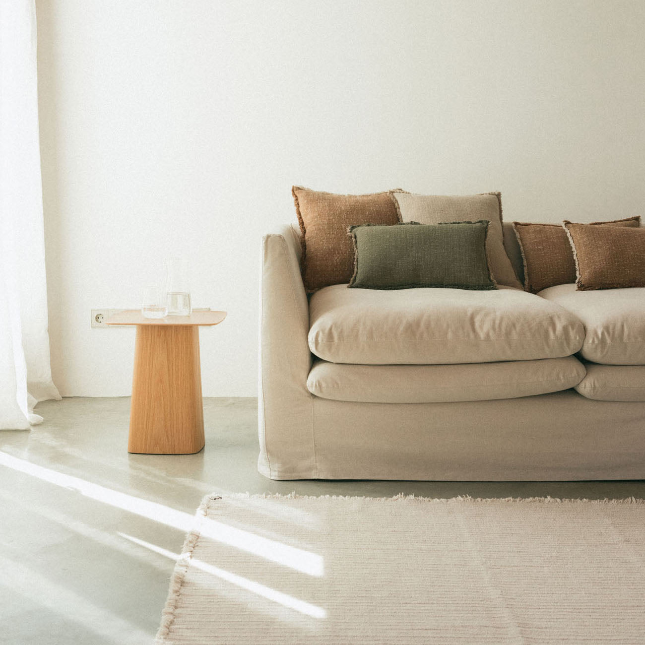 Handloom Rug