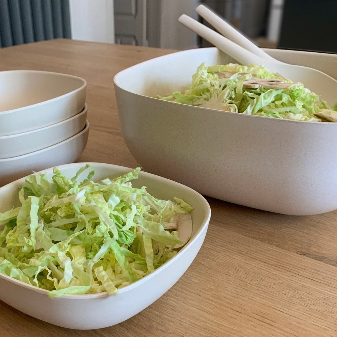 190 oz Large Salad Bowl - Off White