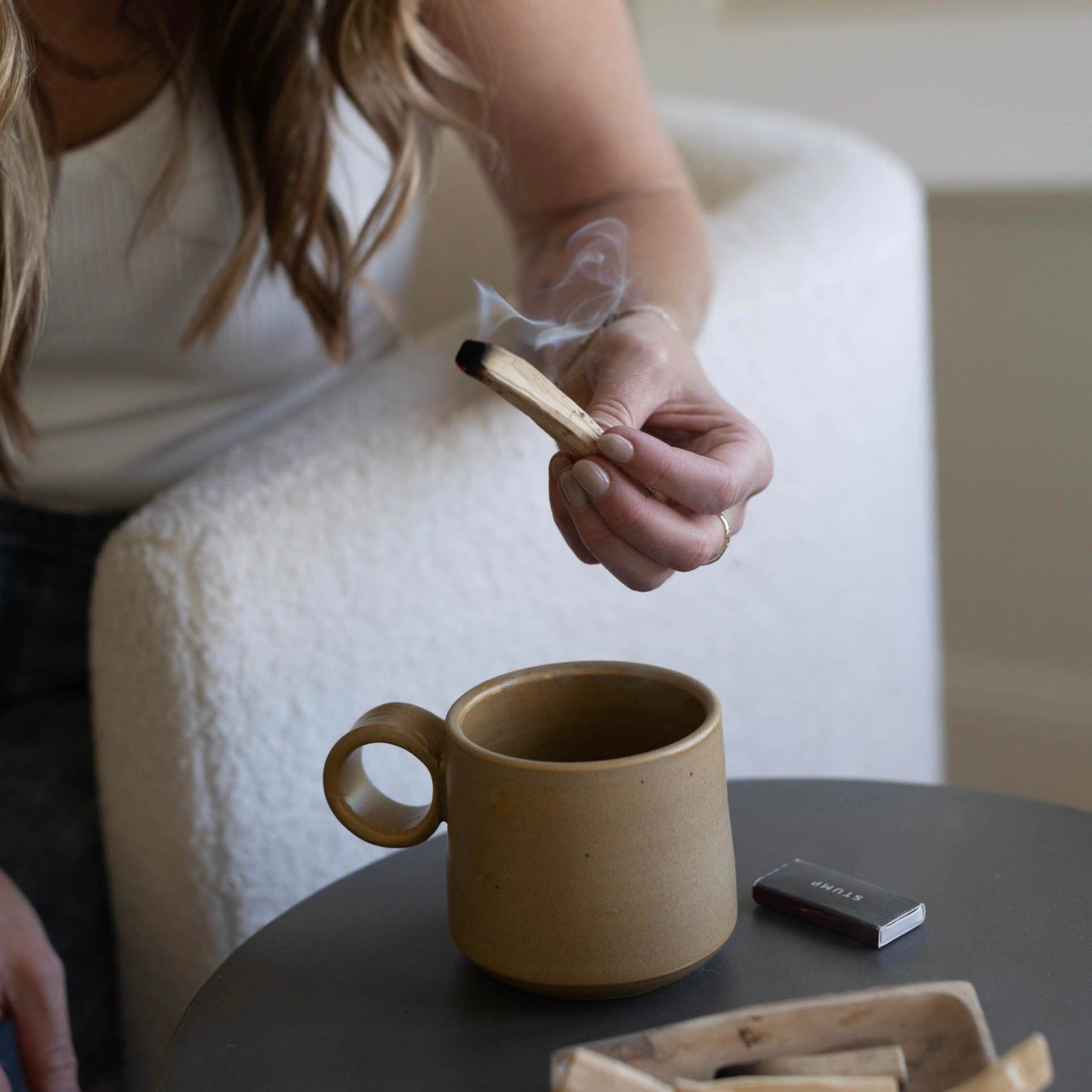 Victoria Handmade Mug