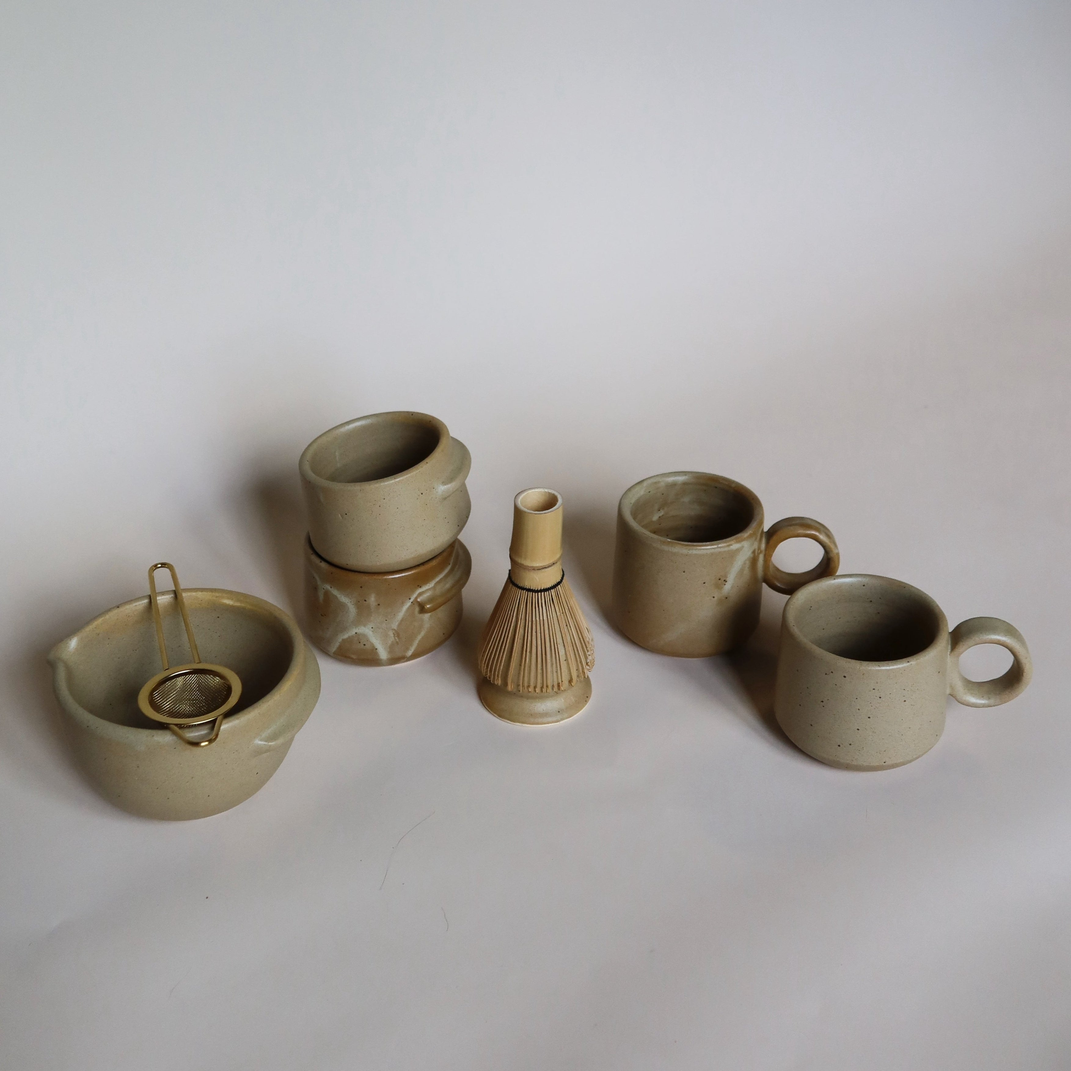 Victoria Handmade Matcha Holder | Brown