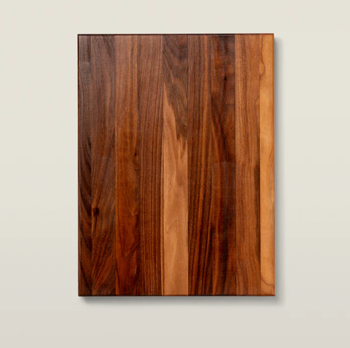 Boos Block AUJUS Series AuJus Cutting Board with Sloped Juice Groove Reversible, 1-1/2" Thickness, Walnut