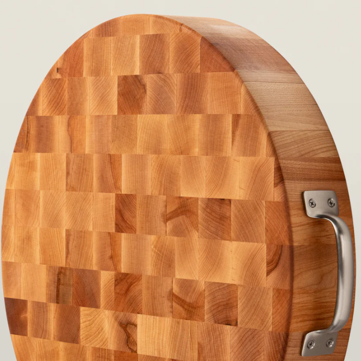 Boos Block Round Chopping Block with Metal Handles 3" Thick (Handle Boards), Maple