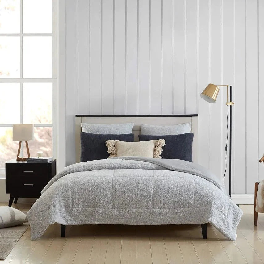 Snug Quilted Comforter