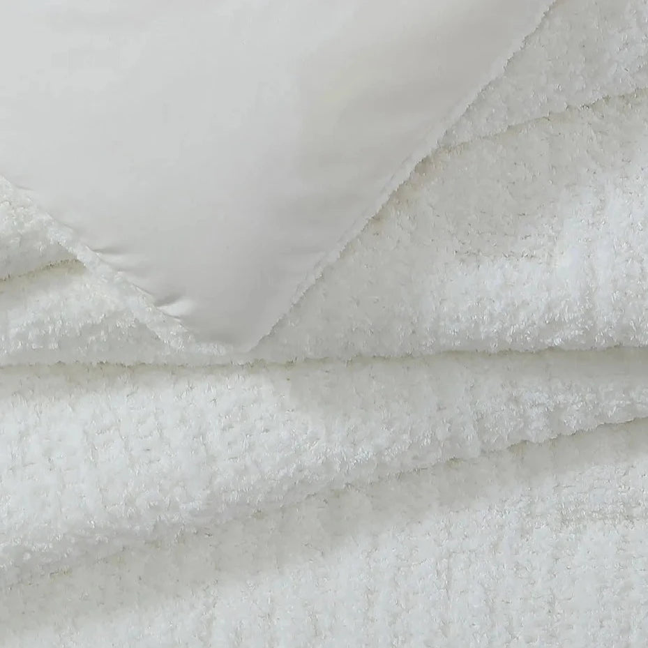 Snug Stitch Comforter