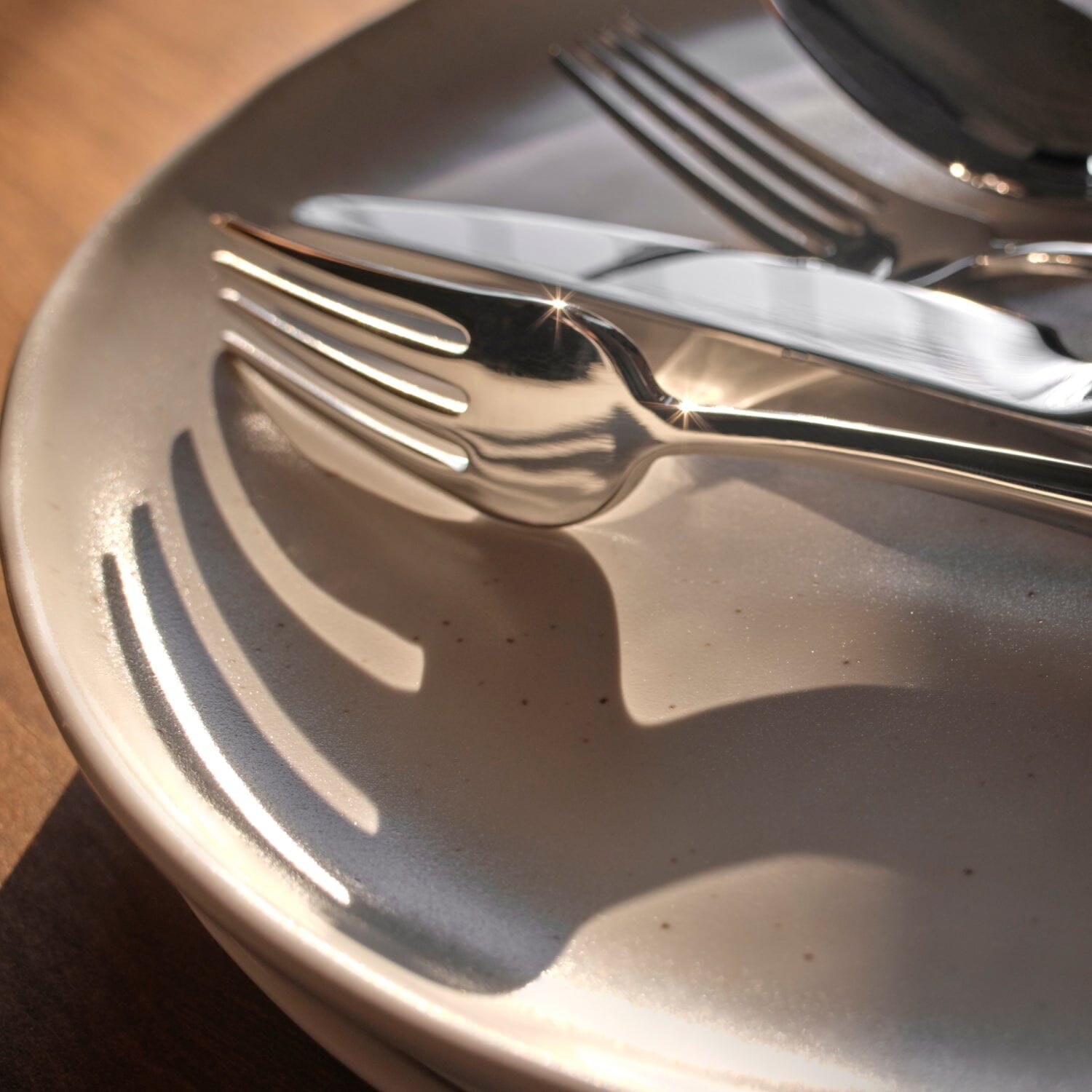 The Flatware Set