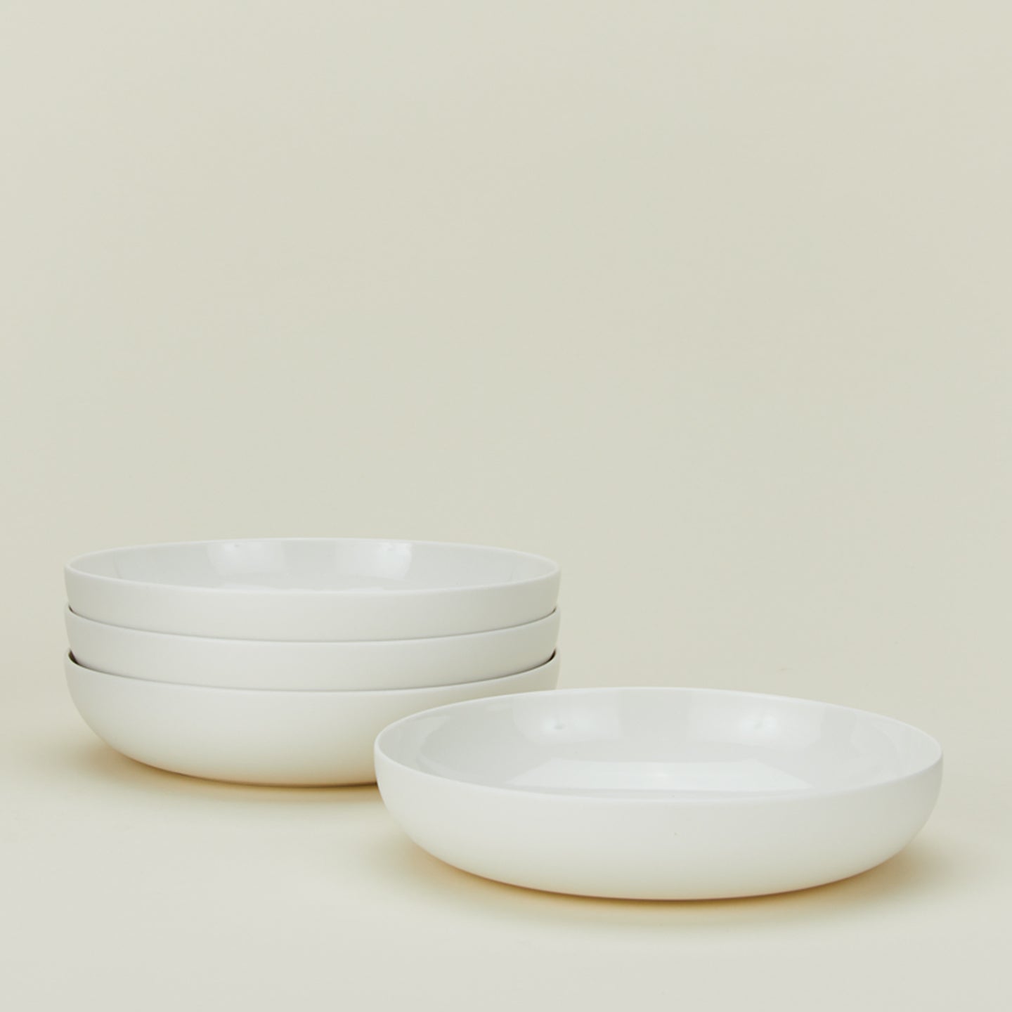 Simple Porcelain Dinnerware - 16 pc set