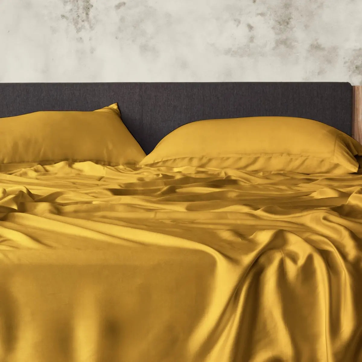 Airy CleanBamboo® Sateen+ Sheet Set by Ettitude