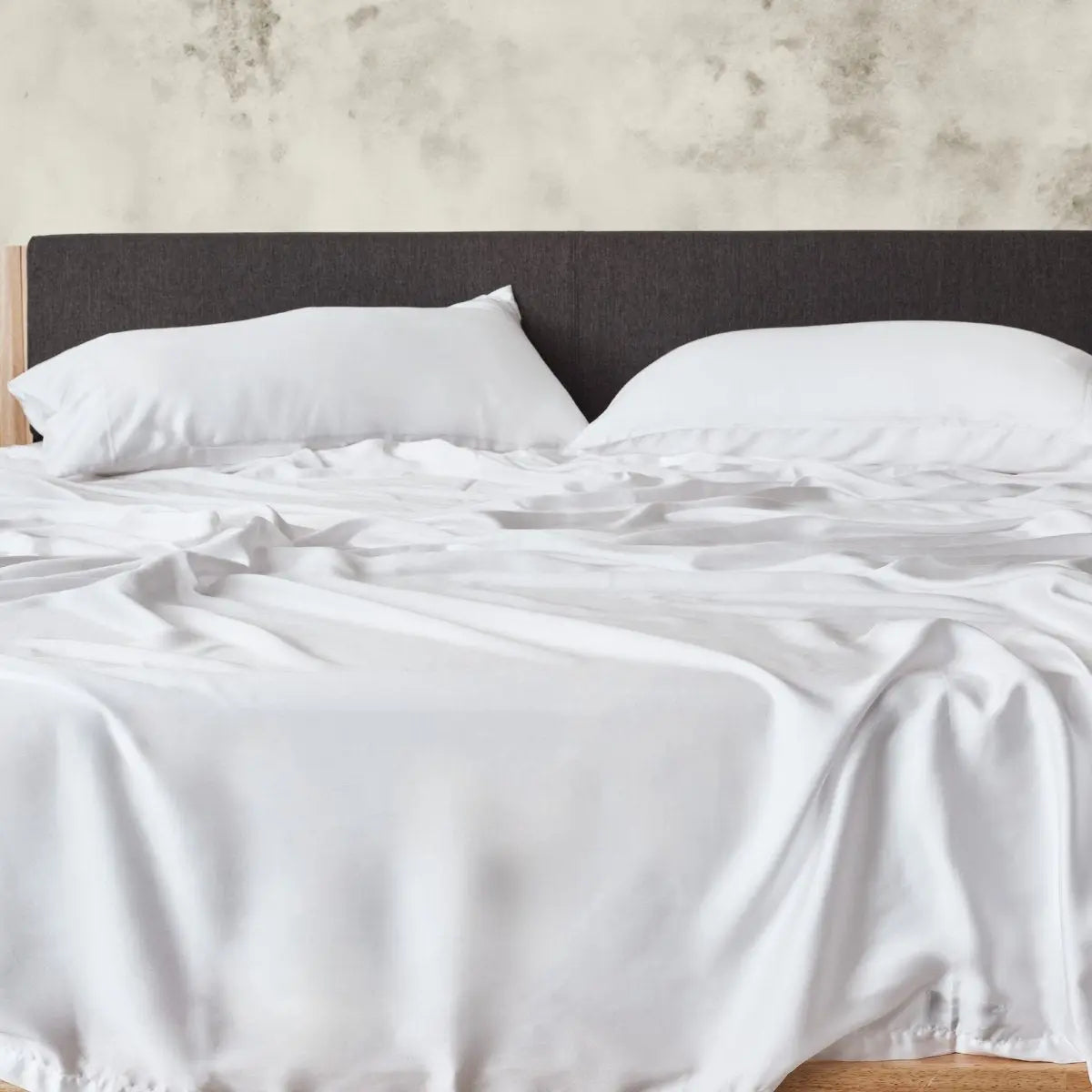 Airy CleanBamboo® Sateen+ Sheet Set by ettitude