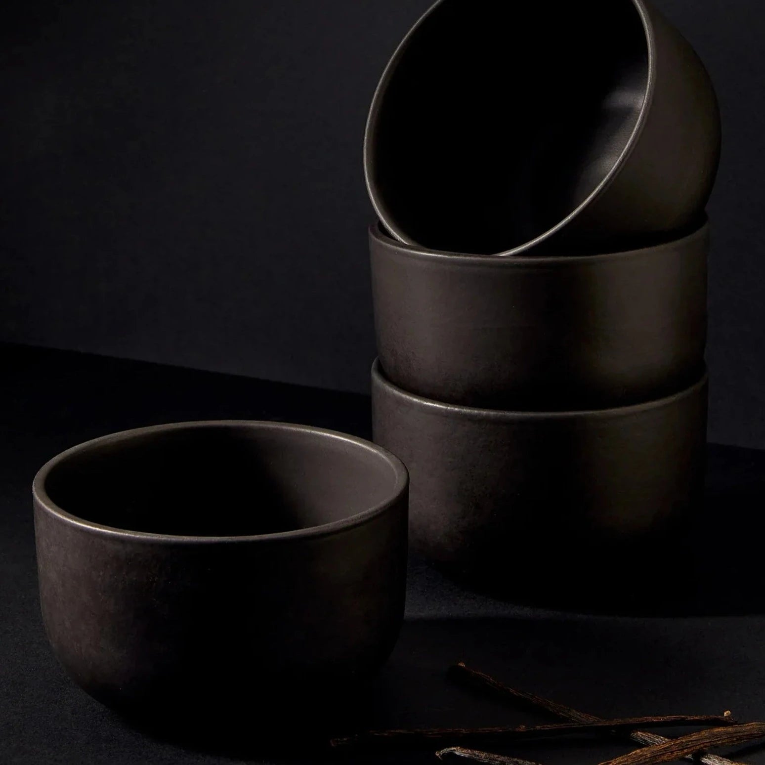 S/4 Tunisian Bowl- Matte Black