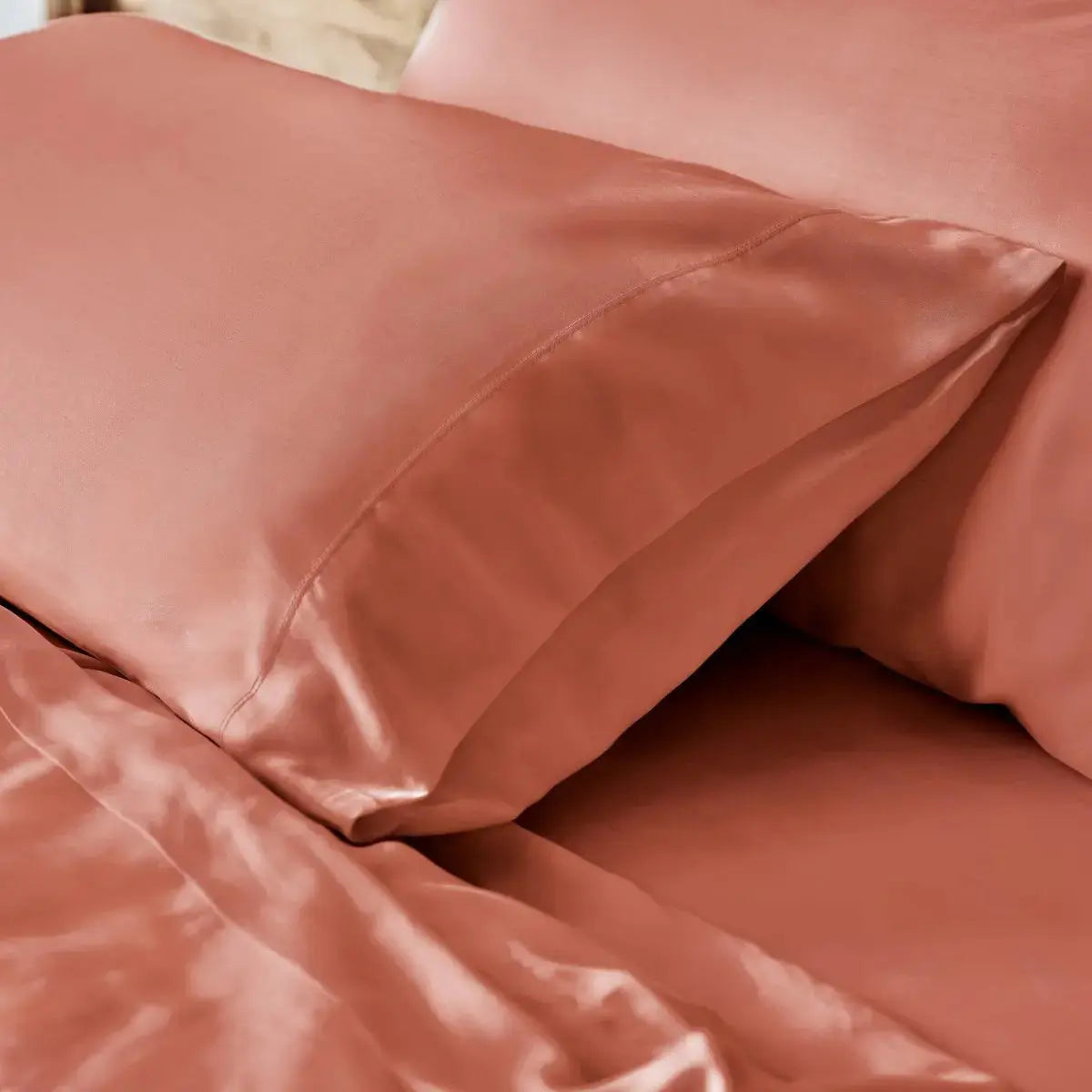 Airy CleanBamboo® Sateen+ Pillowcase Set by ettitude