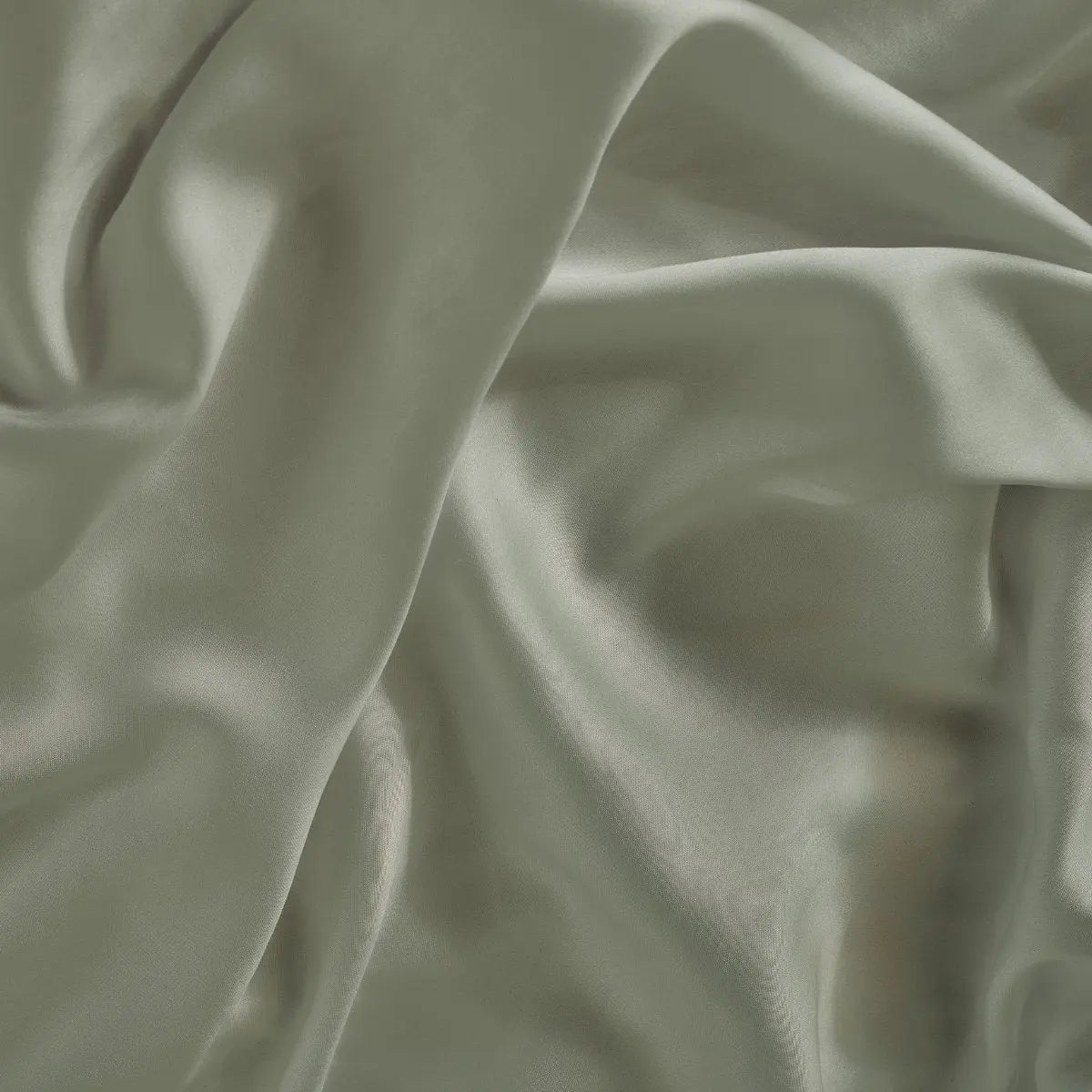 Airy CleanBamboo® Sateen+ Sheet Set by Ettitude