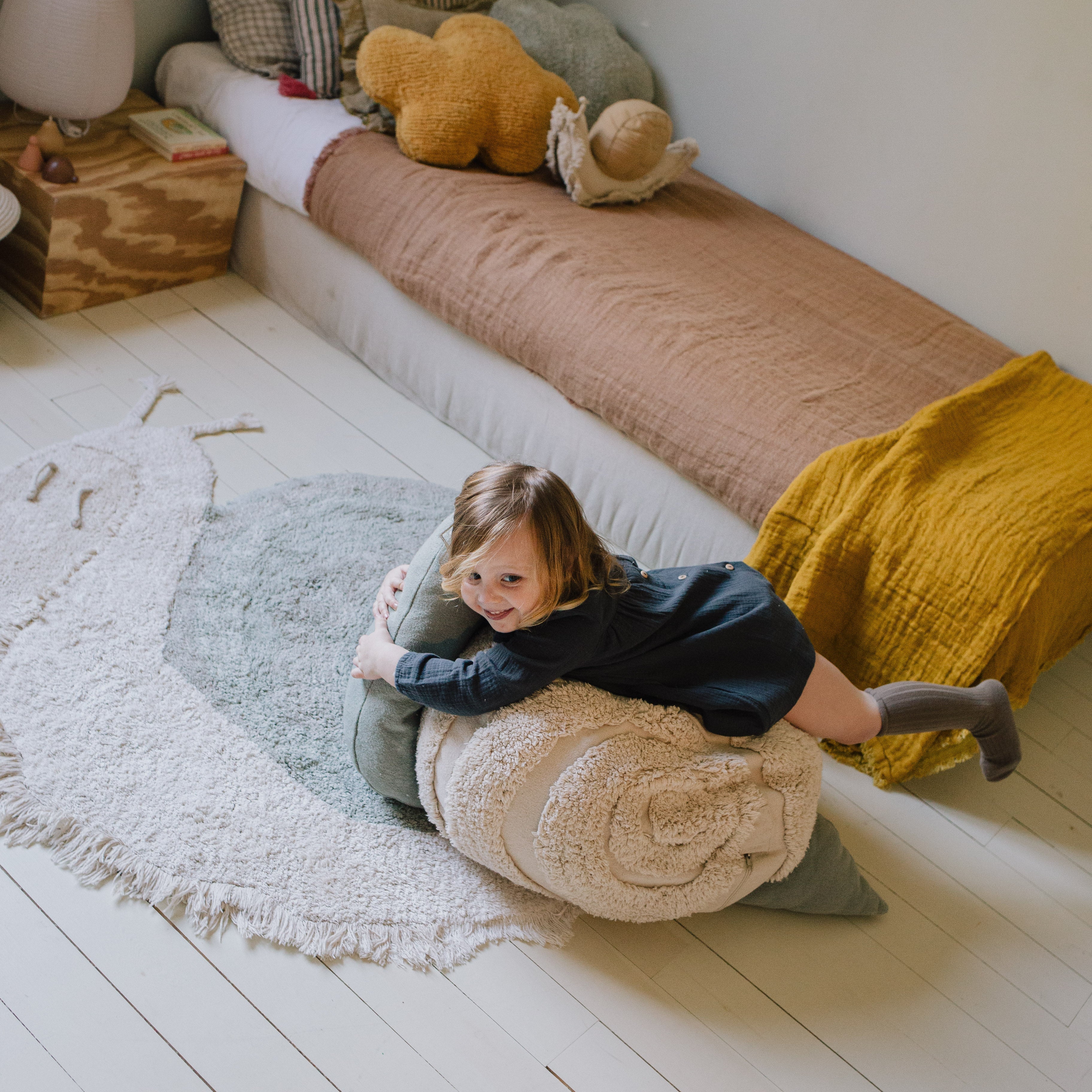 Snail Rug