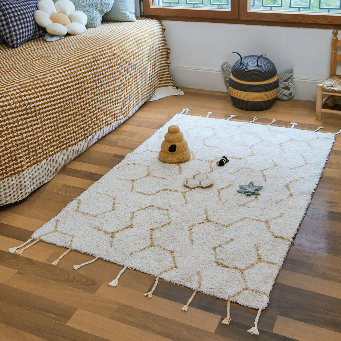 Pollination Play Rug