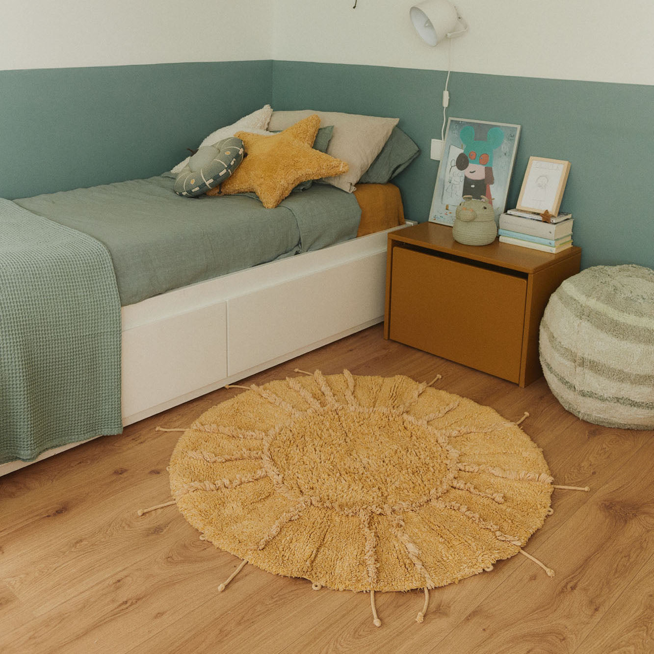 Solar Multishape Washable Rug