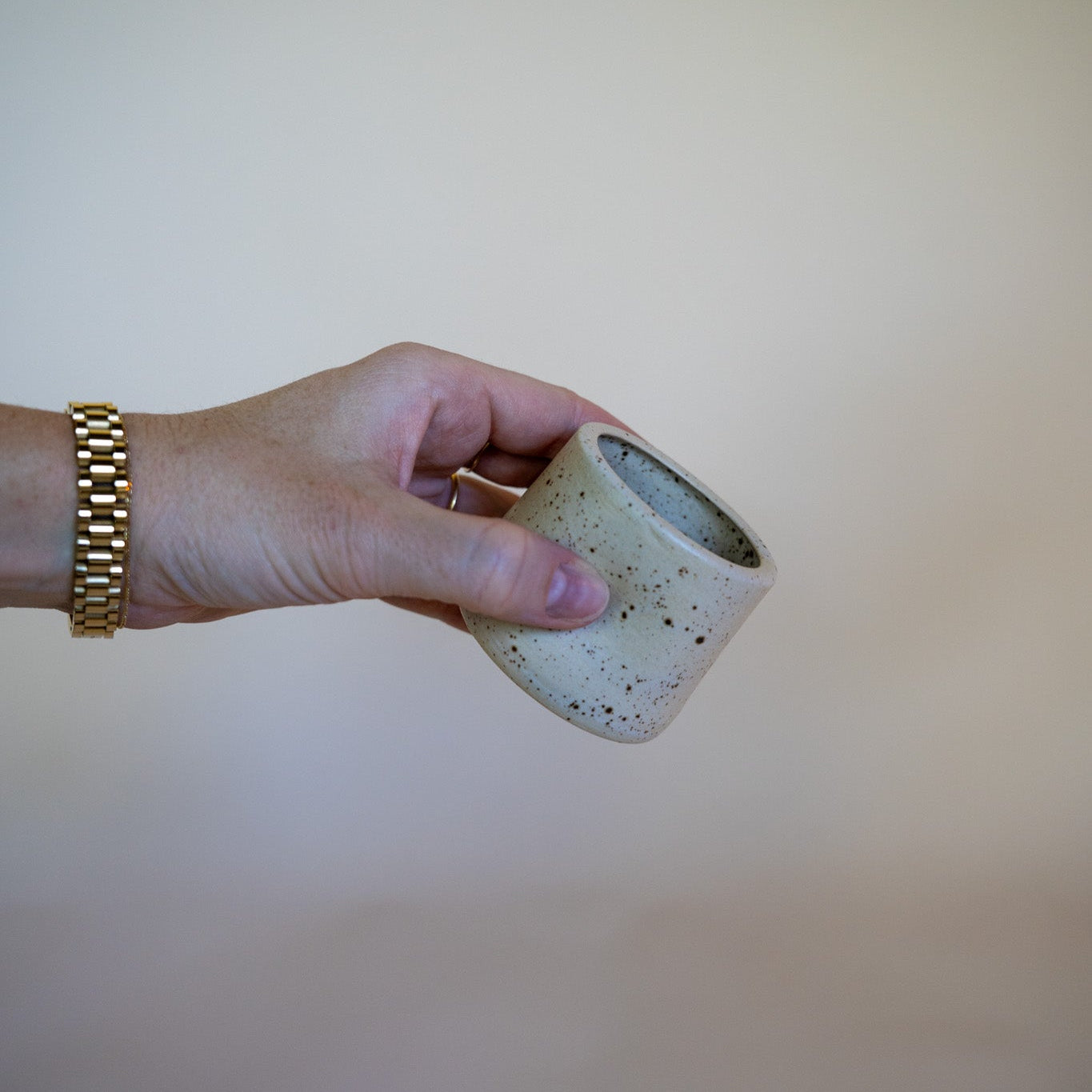 Dimple Cup - Eggshell