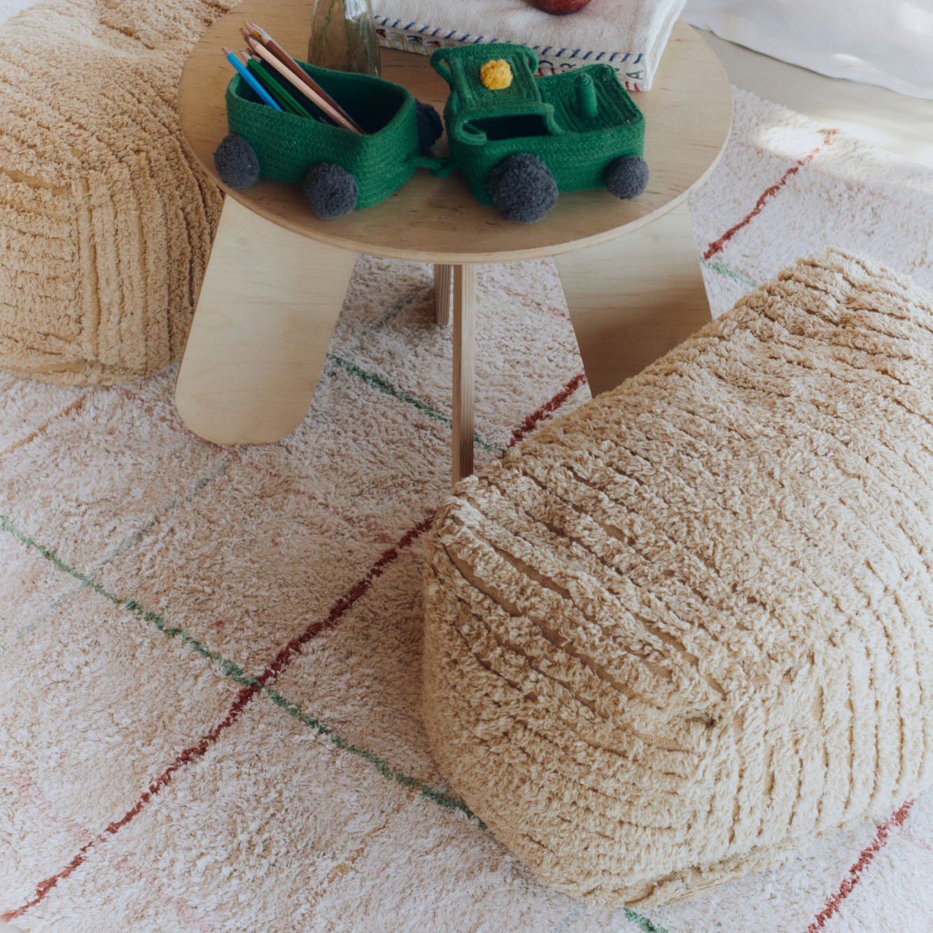 Haystack Pouf