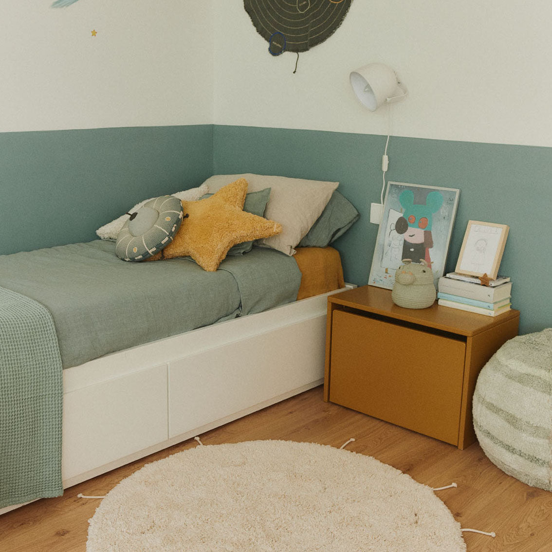 UFO Interactive Cushion