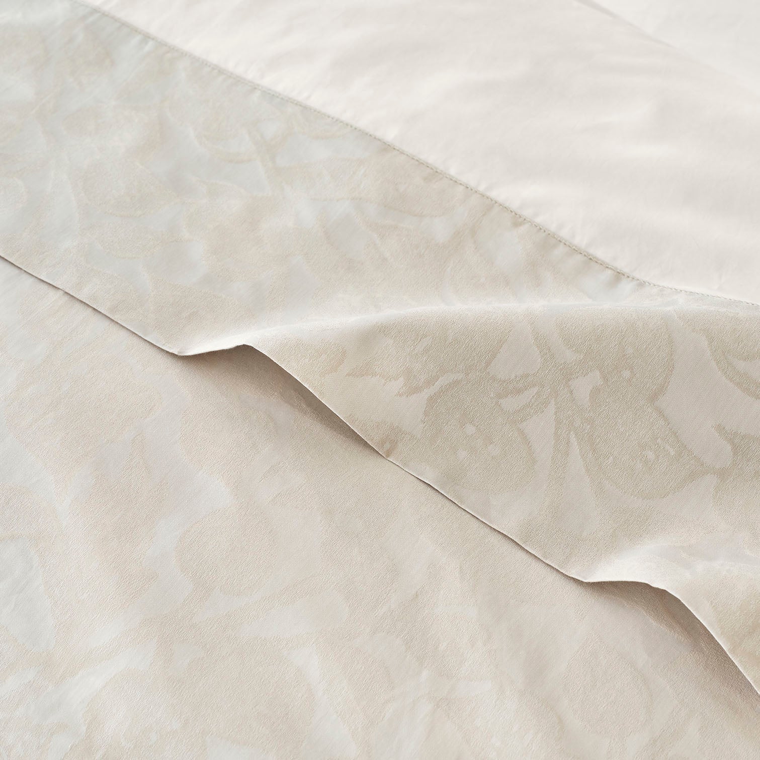 Heritage Organic Percale Jacquard Border Pillowcases