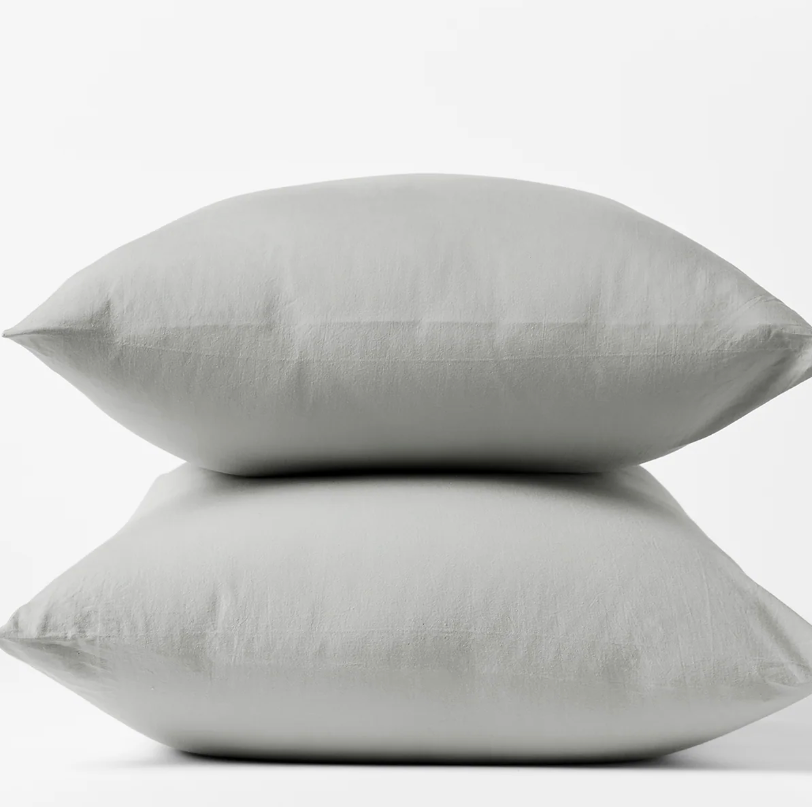 Coyuchi Organic Crinkled Percale Pillowcase Set/2