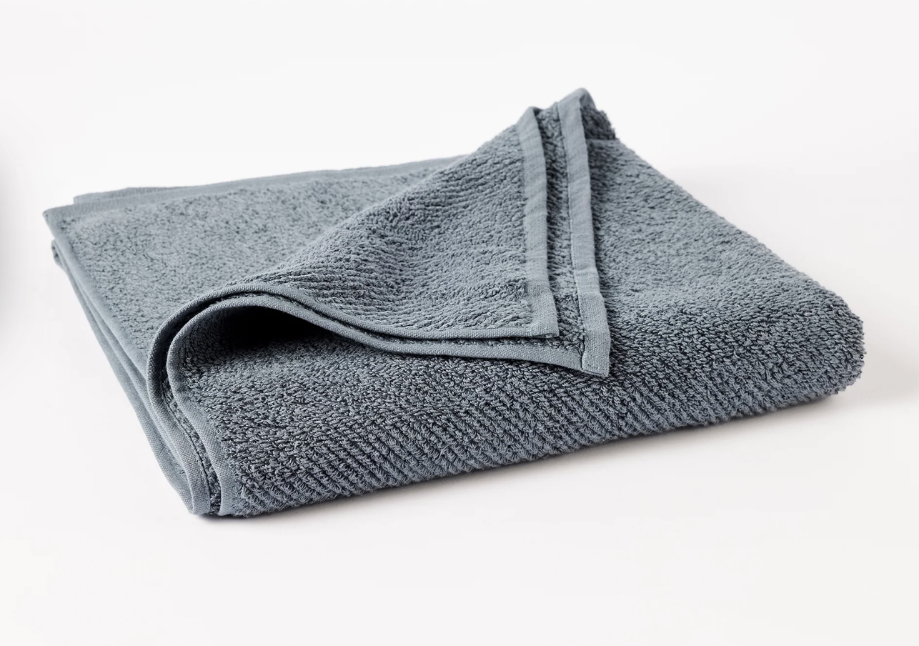 Coyuchi Air Weight Organic Bath Towel