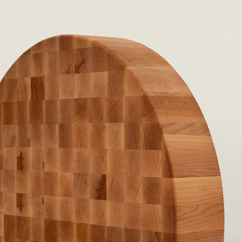 Boos Block Round Chopping Block, Non-Reversible, End Grain, 4″ Thick (CCB Series), Maple