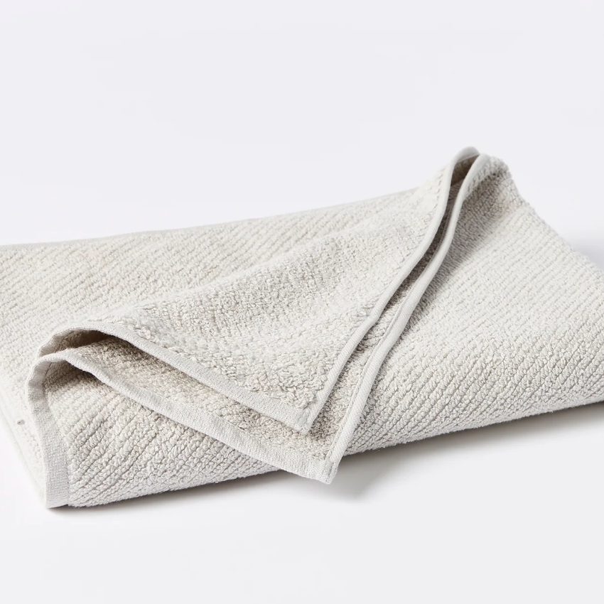 Coyuchi Air Weight Organic Bath Sheet