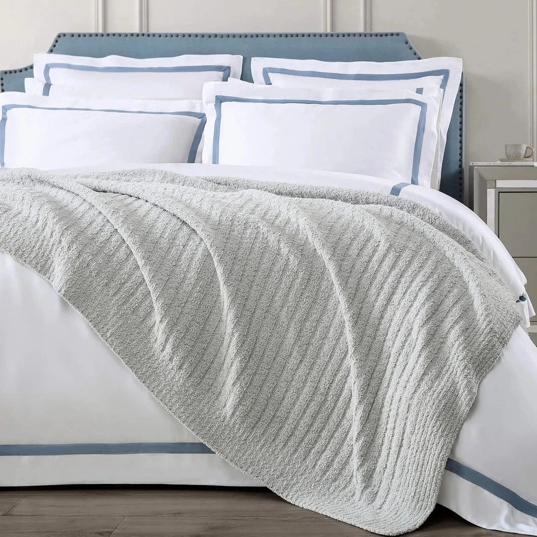 Snug Ribbed Bed Blanket