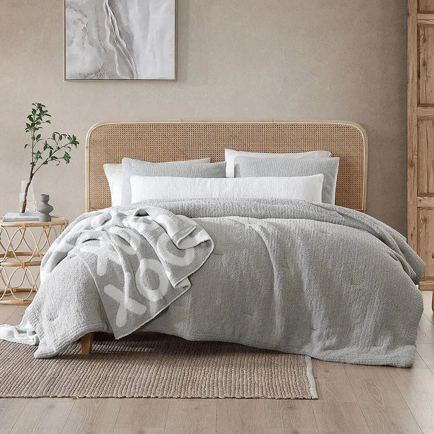 Snug Stitch Comforter