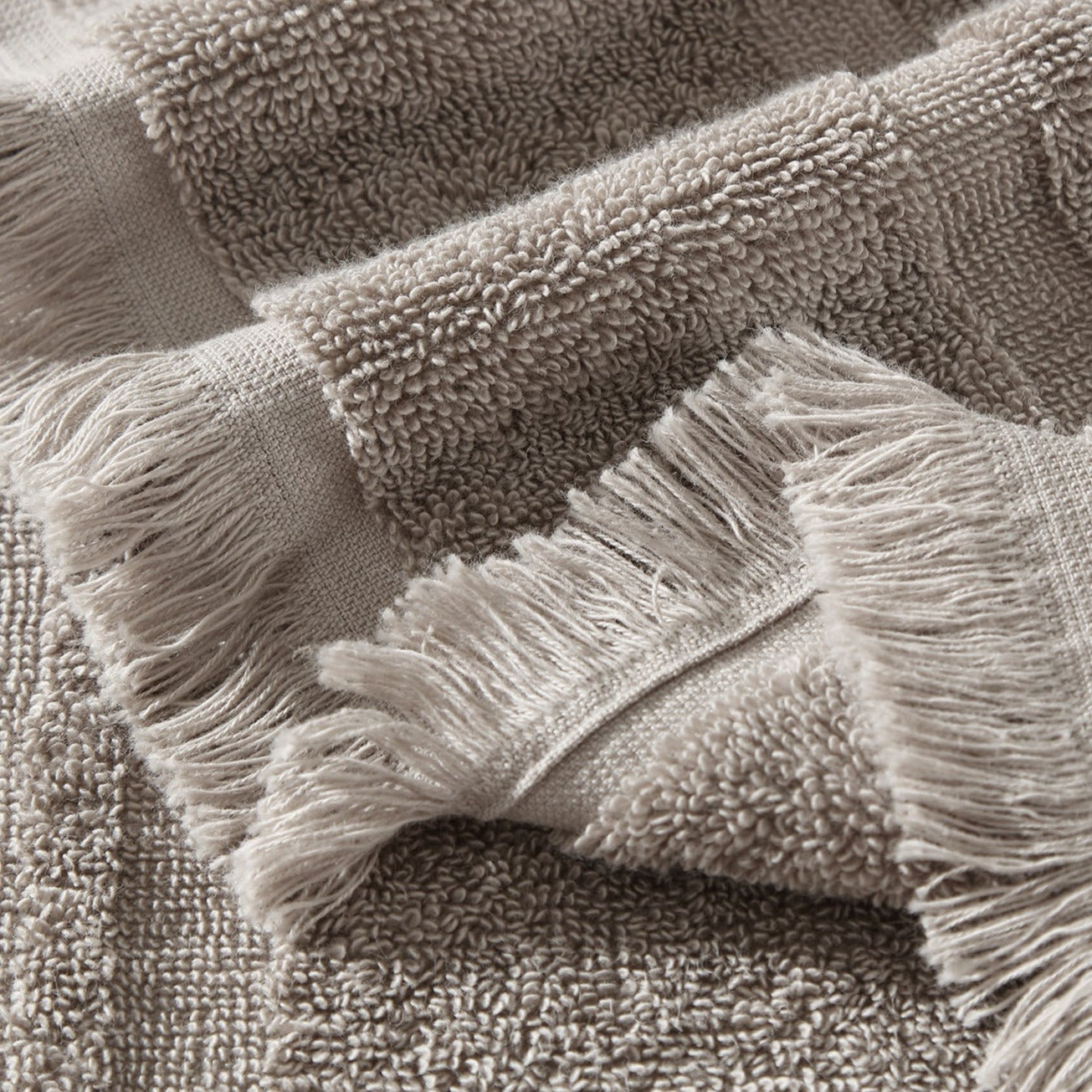 Fringed Towel Set